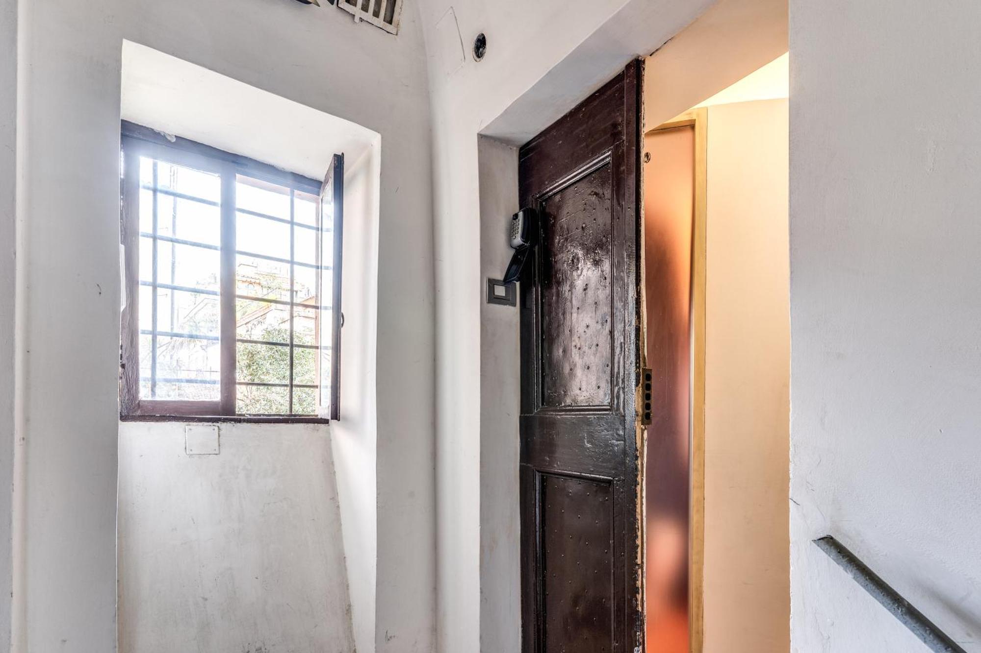 Suite San Calisto Trastevere - Rome Historical Center Cir 25486 Extérieur photo